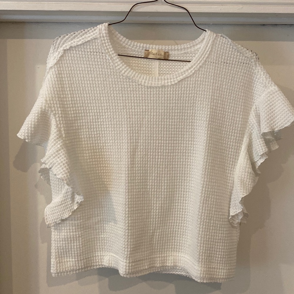 Altar’d State Ruffle Sleeve Crop Top